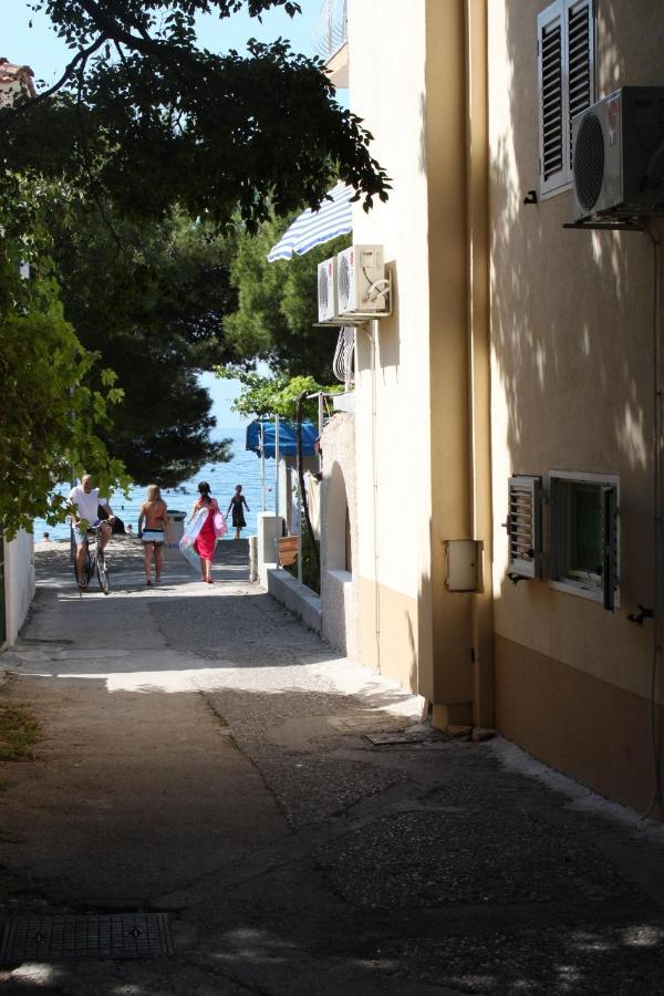 Apartments By The Sea Drvenik Donja Vala, Makarska - 6658 Extérieur photo